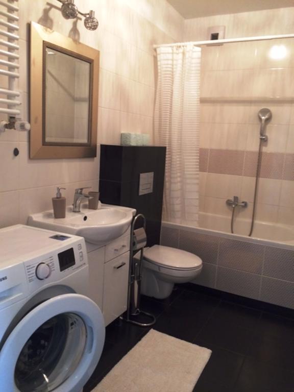 Apartament "Cleopatra 3" Z Miejscem Parkingowym, Faktury Vat Apartment Kielce Ngoại thất bức ảnh